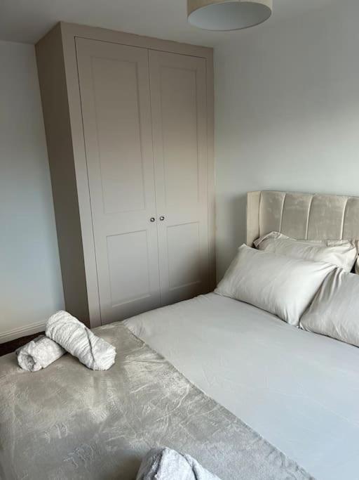 Fresh, Fully Equipped Modern House Can Sleep 5 Kiveton Park Exterior photo